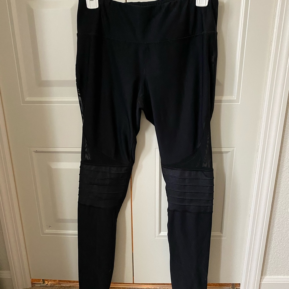 90 Degree leggings